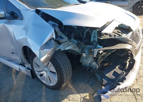 2018 Nissan Leaf S z USA, uszkodzony, nr VIN 1N4AZ1CP5JC301121